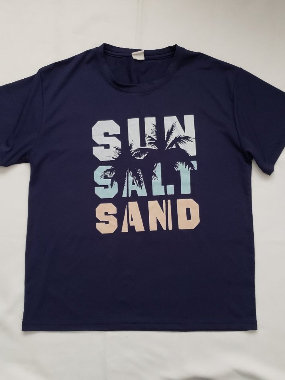 Summer Sun Sand Salt size Large navy tee shirt casual beach